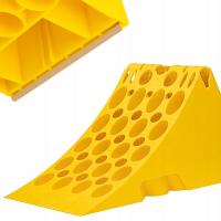 Klin pod koła duży z metalową blokadą Norma DIN