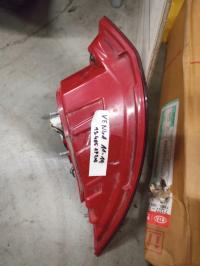 KIA VENGA LIFT LAMPA LEWA LEWY TYŁ TYLNA LED W KLAPĘ 15-19