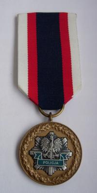 MEDAL ODZNAKA III RP ZASŁUŻONY POLICJANT