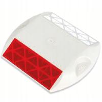 Пео так называемые бело-красные кошачьи глазки