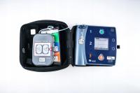 Philips Laerdal Heart Start FR2+ Defibrylator AED (1)