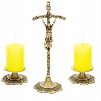 ZESTAW KOLĘDOWY. Papieski. Kolor stare złoto. Krzyż stojący, świeczniki.
