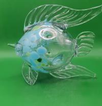 Szklana ,stojąca ryba szkło PRL w stylu Murano