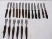 ZESTAW SZTUĆCÓW Z CZASÓW DDR