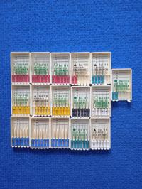 Pilniki endodontyczne - zestaw