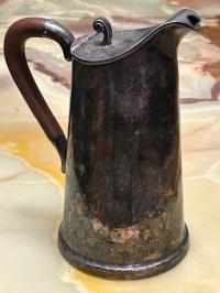 КУВШИН В СТИЛЕ АРТ-ДЕКО С ДЕРЕВЯННОЙ РУЧКОЙ