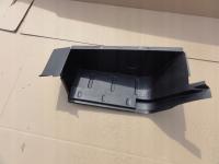 STOPIEŃ PRZEDNI PRÓG PRAWY MERCEDES BUS T1 KACZKA 77-95 R