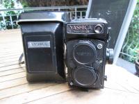 Aparat Yashica Mat 124G
