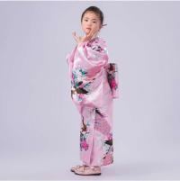 Japońskie kimono tradycyjne dla dziewczynek