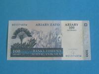 Madagaskar Banknot 100 Ariary 2004 UNC P-86b