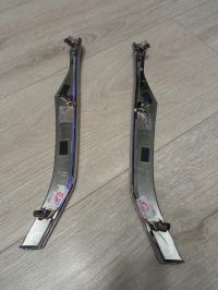 COROLLA E21 SEDAN LISTWA LAMPY PRAWEJ 75813-02030