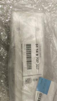 51148737327 Emblemat napis BMW