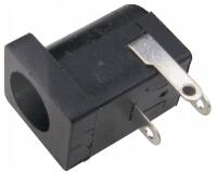 2 × гнездо питания постоянного тока Aksotronik 000157