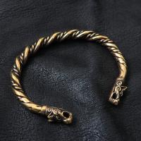 Викинский браслет с волчьими головами-бронза