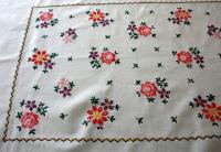 Letnia wyprzedaż! ! Stara szkoła haftu - uroczy obrus w stylu retro 115/145
