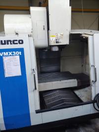 фрезерный станок с ЧПУ фрезерный центр HURCO VMX30 2007 год
