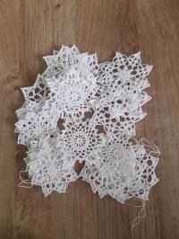 Gwiazdki szydełkowe zawieszki na choinkę ozdoby świąteczne