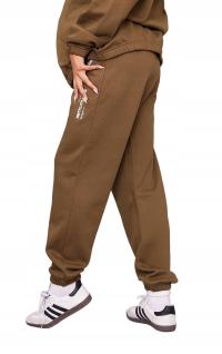 Prettylittlething DRESY CIĄŻOWE W OLIWKOWYM KOLORZE Z NADRUKIEM tbk XS