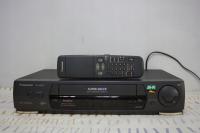 PANASONIC NV-HD640 video HI-FI STEREO magnetowid VHS + PILOT