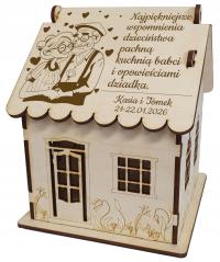 Drewniane pudełko domek na słodycze cukierki prezent Dzień Babci Dziadka