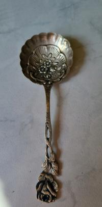 красивая старая серебряная ложка для салата pr.800