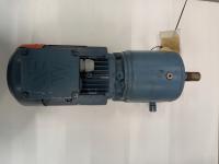 Motoreduktor SEW R40 DT80N-4 Z; 0,75kW;165obr/min