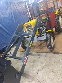 Ładowacz Czołowy TUR-2 K C60/ MF 255