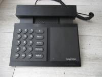 Bang & Olufsen stojak na telefon piramida 1991