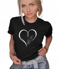 Женская футболка с принтом сердца XL