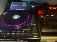 Denon DJ SC6000 Prime x 2 plus DJM 2000 + case