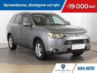 Mitsubishi Outlander 2.2 DI-D, 7 miejsc, Klima