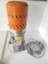 Podajnik granulatu tworzywa wytryskarki Motan Metro MES