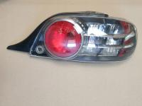 LAMPA PRAWA TYLNA TYŁ MAZDA RX-8 OE EUROPA 220-61009