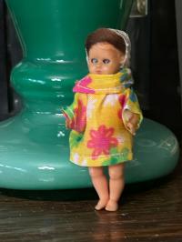 MAŁA SYGNOWANA LALKA KOLEKCJONERSKA CELULOID - 8CM