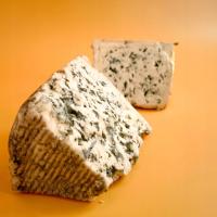 Francuski ser pleśniowy Bleu d’ Auvergne AOP 1kg