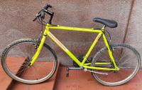 Старый велосипед ANDROMEDA ретро