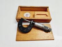 STARY ZABYTKOWY MIKROMETR WARSZAWA ORYGINAŁ Z PRL