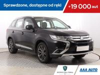 Mitsubishi Outlander 2.0, Salon Polska