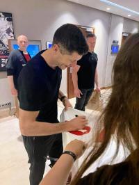 Роберт Левандовски - Польша-футболка с автографом (pol)