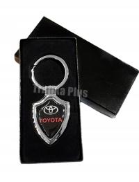 EXTRA BRELOK SAMOCHODOWY TOYOTA METAL PREZENT
