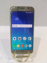 Smartfon Samsung Galaxy S6 3 GB / 32 GB 4G (LTE) złoty