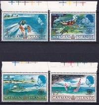 KAJMANY** Mi 194-7 Światowy Rok Turystyki