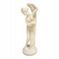 Figurka z alabastru.