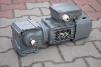Motoreduktor kątowy 0.37kw. 50obr. z hamulcem. SEW