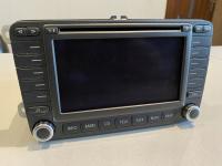 VW GOLF V PASSAT B6 TOURAN - RADIO CD NAWIGACJA FABRYCZNA / 1T0035194D