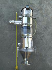 Podajnik tworzywa granulatu wtryskarki Motan Metro G 05L-HCG
