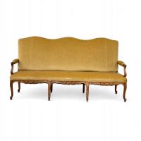 Sofa trzyosobowa w stylu ludwikowskim, orzech