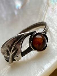 Warmet Resovia pierścionek obrączka stary srebrny bursztyn