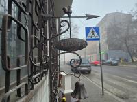 Stary żeliwny dzwonek Kogut