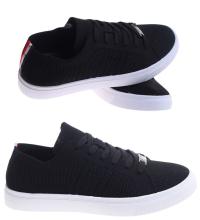 Wiązane czarne trampki tenisówki 17551